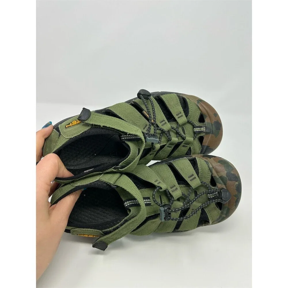 KEEN Newport H2 Kids Sport Sandals Green Camo Waterproof Toe Bumper Size 5